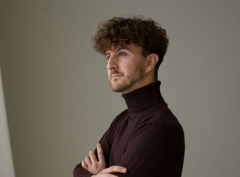 Rade Kostić: Izabrati umjetnost je jako hrabro